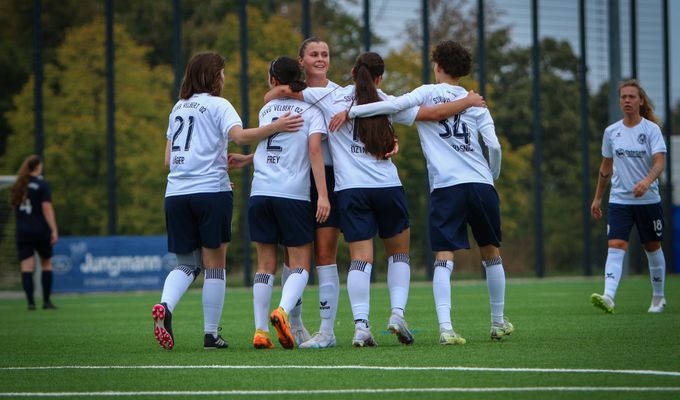 3:1 Erfolg - Damen feiern Einzug ins Viertelfinale